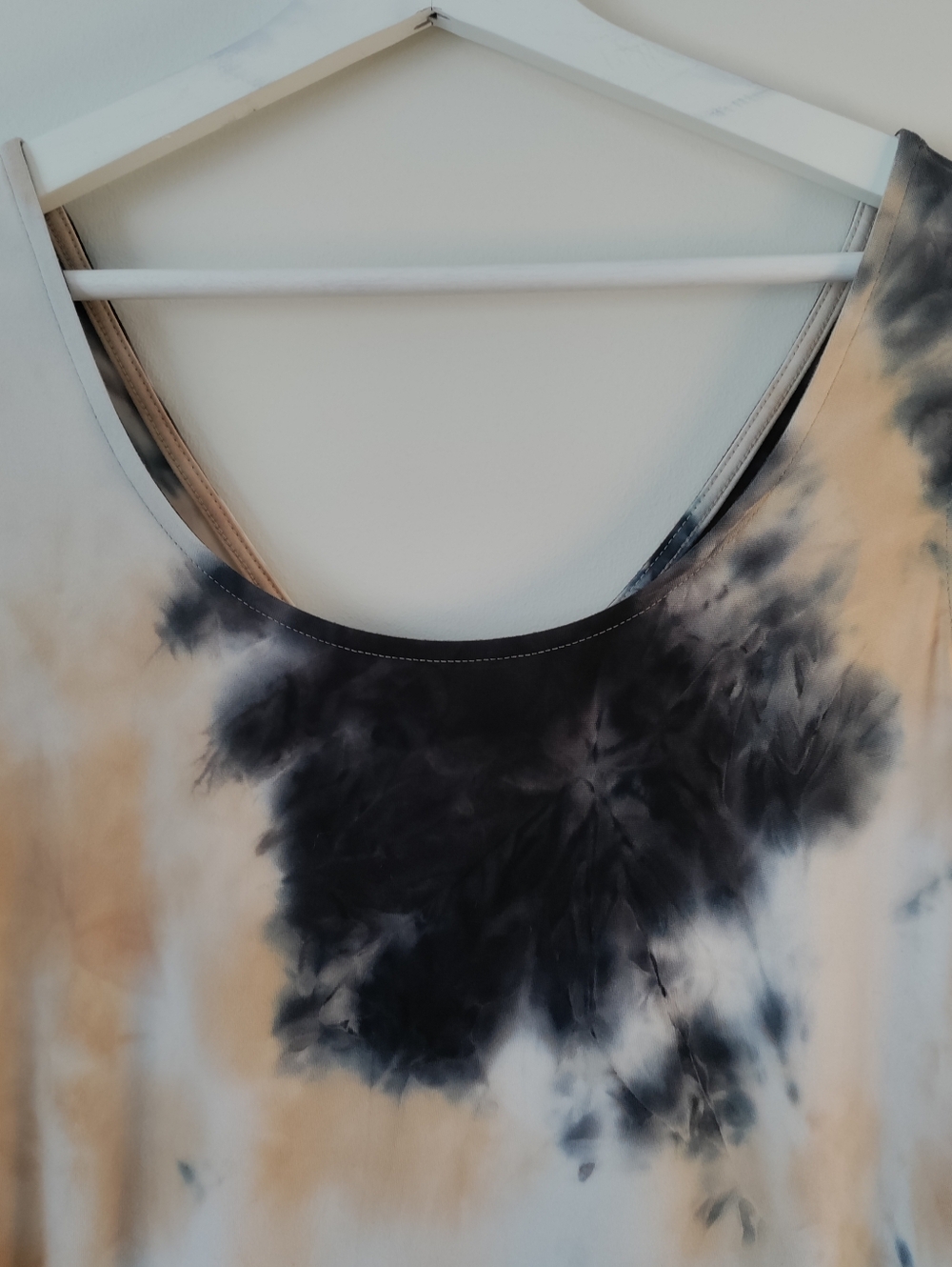 Nina Leonard Sleeveless Tie Dye Midi Dress / Size Medium - Picture 7 of 13